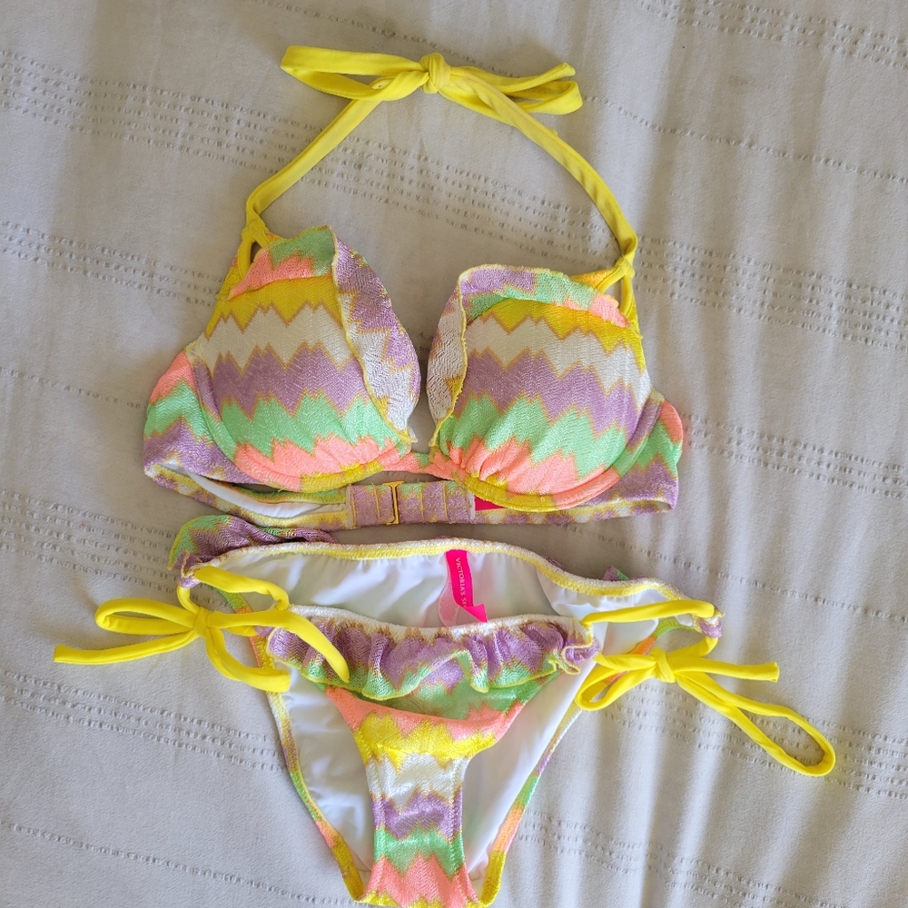 Victoria's Secret, 2 Piece Bikini, Brand New XS